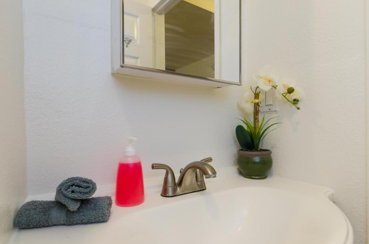 Cute Studio In The Heart Of Hollywood Apartment Los Angeles Exterior photo